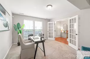 241 N Irwin Ave, Charlotte, NC 28202 - Photo 5