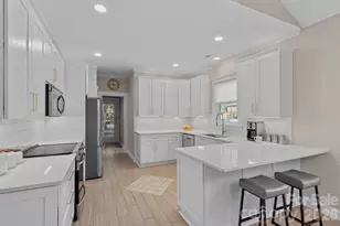 8221 Ballymore Ct, Huntersville, NC 28078 - Photo 5