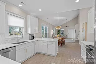 8221 Ballymore Ct, Huntersville, NC 28078 - Photo 7