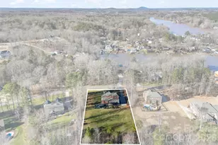 2720 Lake Front Dr, Belmont, NC 28012 - Photo 5