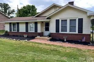 308 Salem Church Rd, Lincolnton, NC 28092 - Photo 1