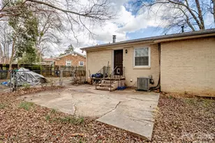 1500 Collier Ct, Charlotte, NC 28205 - Photo 15