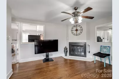 1500 Collier Court, Charlotte, NC 28205 - Photo 5