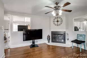 1500 Collier Ct, Charlotte, NC 28205 - Photo 5