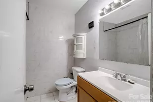 1500 Collier Ct, Charlotte, NC 28205 - Photo 15