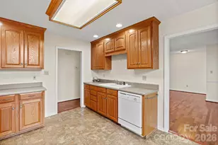 1082 Kingsway Dr, Salisbury, NC 28146 - Photo 19