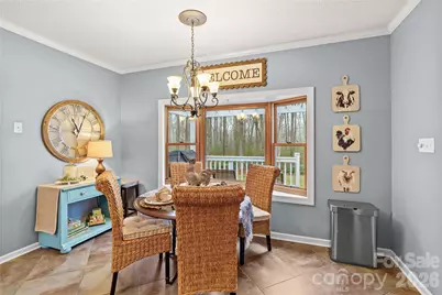 3212 Camden Road, Statesville, NC 28625 - Photo 9