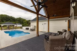 204 Violet Ridge, Lowgap, NC 27024 - Photo 25