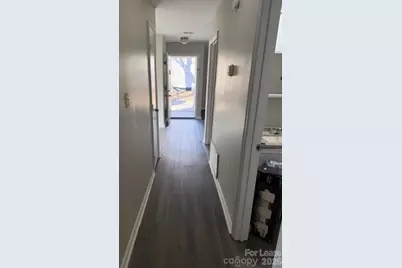 6827 Delta Lake Drive, Charlotte, NC 28215 - Photo 9