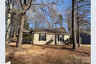 6827 Delta Lake Drive, Charlotte, NC 28215 - Photo 1