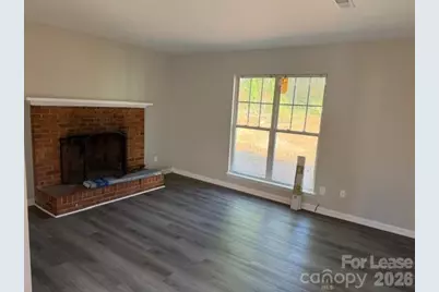 6827 Delta Lake Drive, Charlotte, NC 28215 - Photo 3