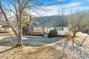 336 Onteora Blvd, Asheville, NC 28803 - Photo 1