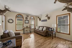 46 Mariners Point Ln, Hickory, NC 28601 - Photo 13