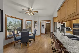 46 Mariners Point Ln, Hickory, NC 28601 - Photo 21