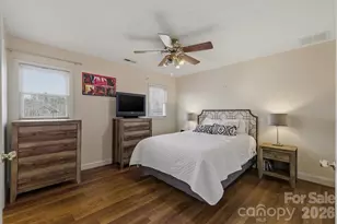 46 Mariners Point Ln, Hickory, NC 28601 - Photo 37
