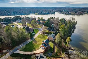 46 Mariners Point Ln, Hickory, NC 28601 - Photo 13