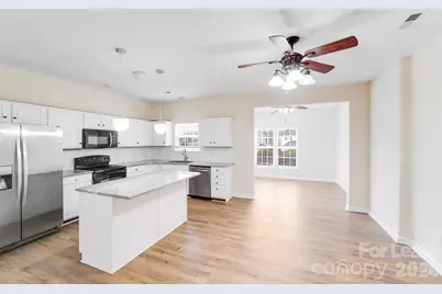 4901 Sunburst Lane, Charlotte, NC 28213 - Photo 13