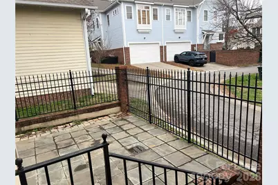 711 E 9th Street, Charlotte, NC 28202 - Photo 33