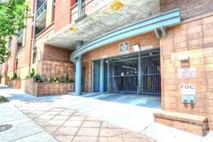 525 E 6th St, Charlotte, NC 28202 - Photo 3