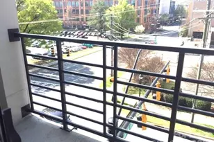 525 E 6th St, Charlotte, NC 28202 - Photo 5