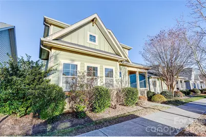 3246 Kelsey Plaza, Kannapolis, NC 28081 - Photo 1