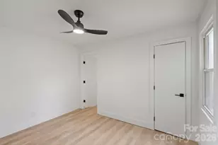 1004 Druid Cir, Charlotte, NC 28206 - Photo 15