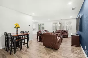 18514 Lahaina Ln, Charlotte, NC 28278 - Photo 17