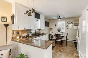 52 Slabwood Ln, Flat Rock, NC 28731 - Photo 7