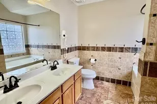 1946 9th St Pl SE, Hickory, NC 28602 - Photo 19