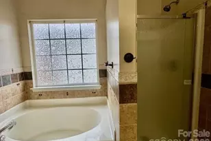 1946 9th St Pl SE, Hickory, NC 28602 - Photo 21