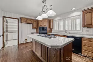 8420 Catawba Cove Dr, Belmont, NC 28012 - Photo 25