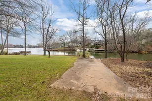 8420 Catawba Cove Dr, Belmont, NC 28012 - Photo 35