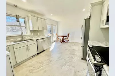 2019 Dale Road, Spruce Pine, NC 28777 - Photo 9