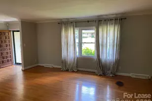 3922 Fellsway Rd, Charlotte, NC 28209 - Photo 5