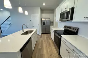 5106 Orchardview Wy, Charlotte, NC 28216 - Photo 7