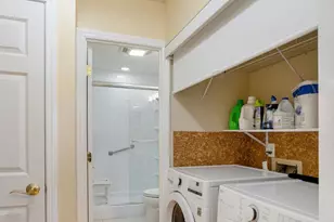 321 Britton Creek Dr, Hendersonville, NC 28791 - Photo 15