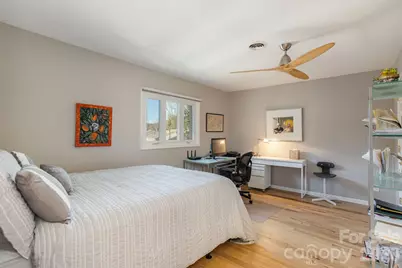 321 Britton Creek Drive, Hendersonville, NC 28791 - Photo 17