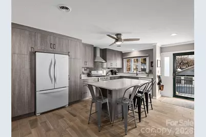 321 Britton Creek Drive, Hendersonville, NC 28791 - Photo 3