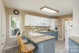 1270 Glen Cannon Dr, Pisgah Forest, NC 28768 - Photo 9