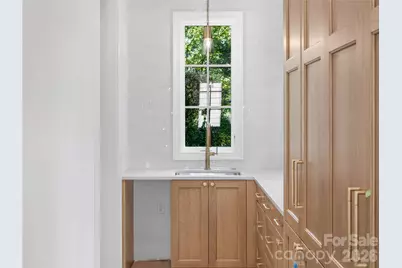 1650 Maryland Avenue, Charlotte, NC 28209 - Photo 5