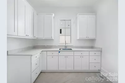 1650 Maryland Avenue, Charlotte, NC 28209 - Photo 15