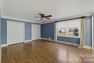 1750 10th St Ct NW, Hickory, NC 28601 - Photo 17