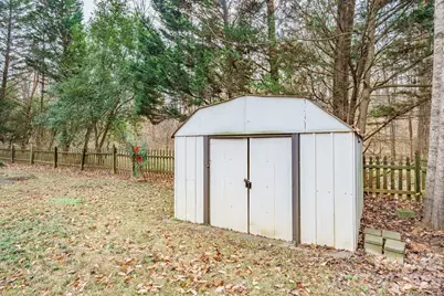 9500 Kent Village Drive, Charlotte, NC 28269 - Photo 5