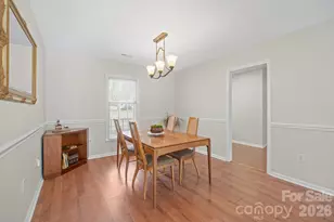 9500 Kent Village Dr, Charlotte, NC 28269 - Photo 17