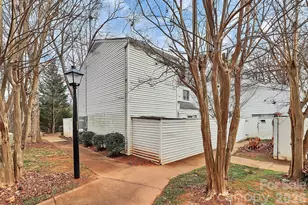 7132 Stonington Ln, Charlotte, NC 28227 - Photo 3