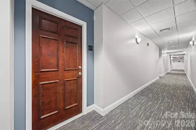 300 W 5th Street #217, Charlotte, NC 28202 - Photo 3