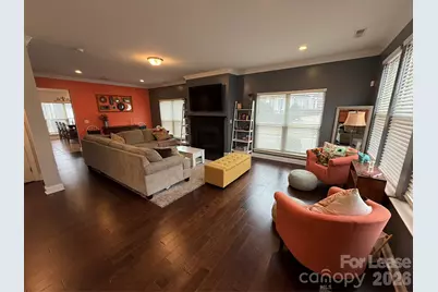 8708 Aspinwall Drive, Charlotte, NC 28216 - Photo 5