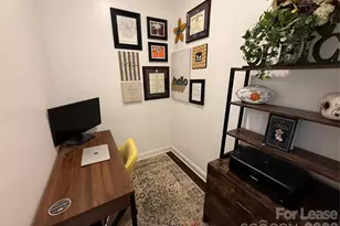 8708 Aspinwall Dr, Charlotte, NC 28216 - Photo 9