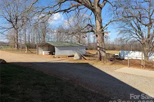 1012 Gregory Dr, Hamptonville, NC 27020 - Photo 11