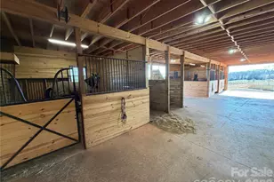 1012 Gregory Dr, Hamptonville, NC 27020 - Photo 29